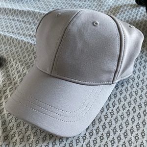 Lululemon hat